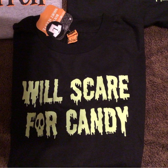 3 Halloween Kid Shirt WILL SCARE FOR CANDY L & XL MY SISTER IS A WITCH XL New - Picture 2 of 5